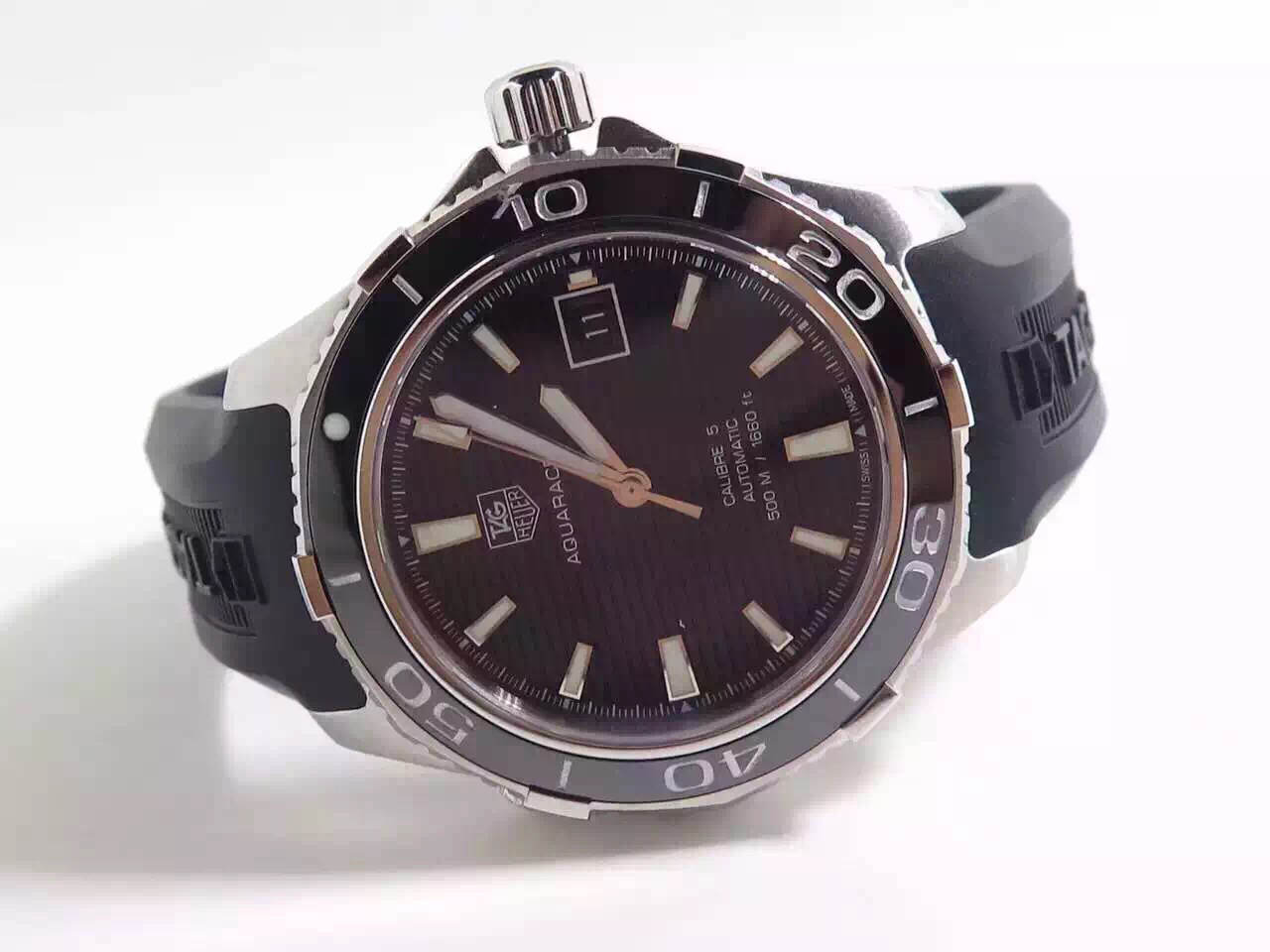 v6泰格豪雅競潛復刻手錶 V6廠泰格豪雅 ，竟潛500米繫列V2版￥2980-復刻手錶