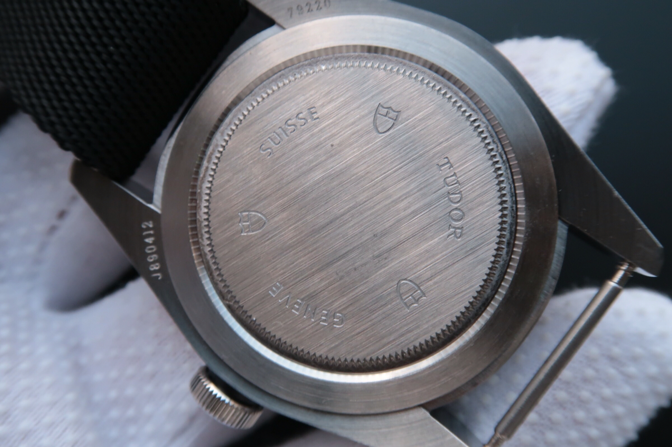 哪裏有賣帝舵精仿手錶 XF帝駝小黑花佈帶79220B￥3480-復刻手錶