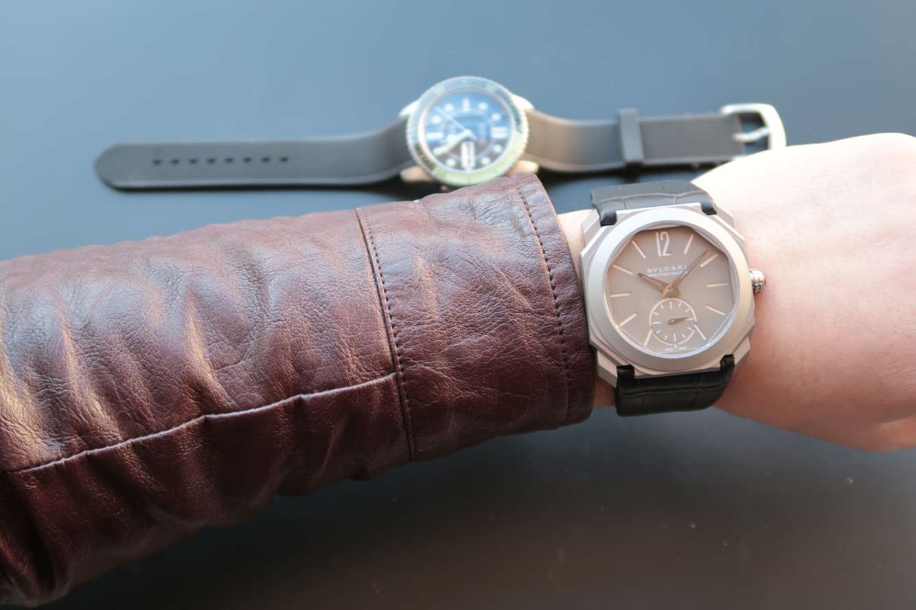 寶格麗 復刻手錶 寶格麗全新OCTO繫列102559超薄腕錶￥3480-復刻手錶
