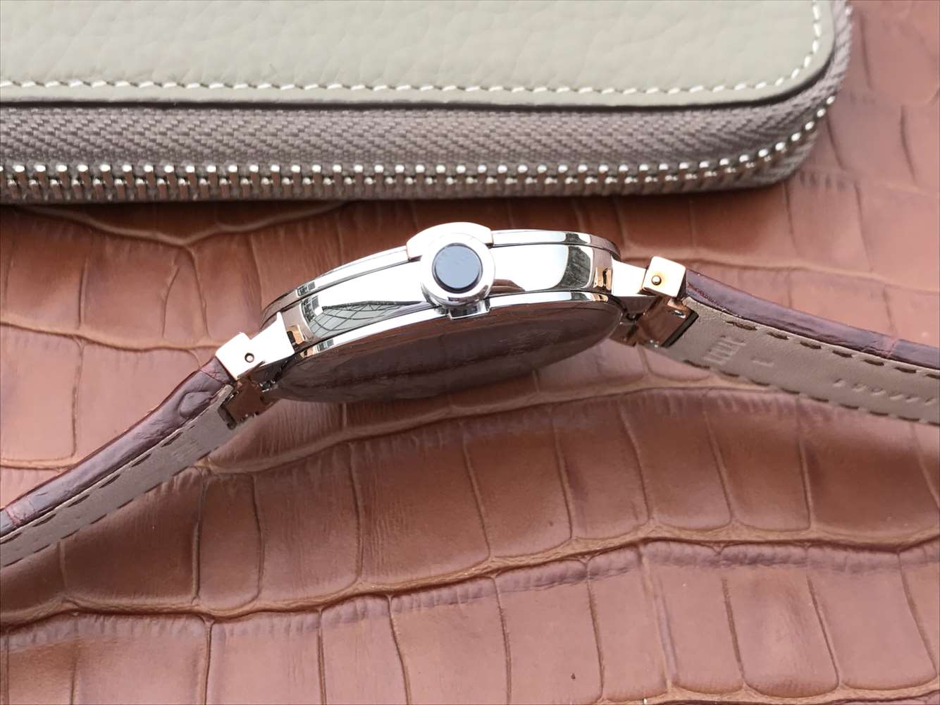 寶格麗 珠寶 復刻手錶 寶格麗創意珠寶繫列102571 LU40C6SSPGLD￥2980 -復刻手錶