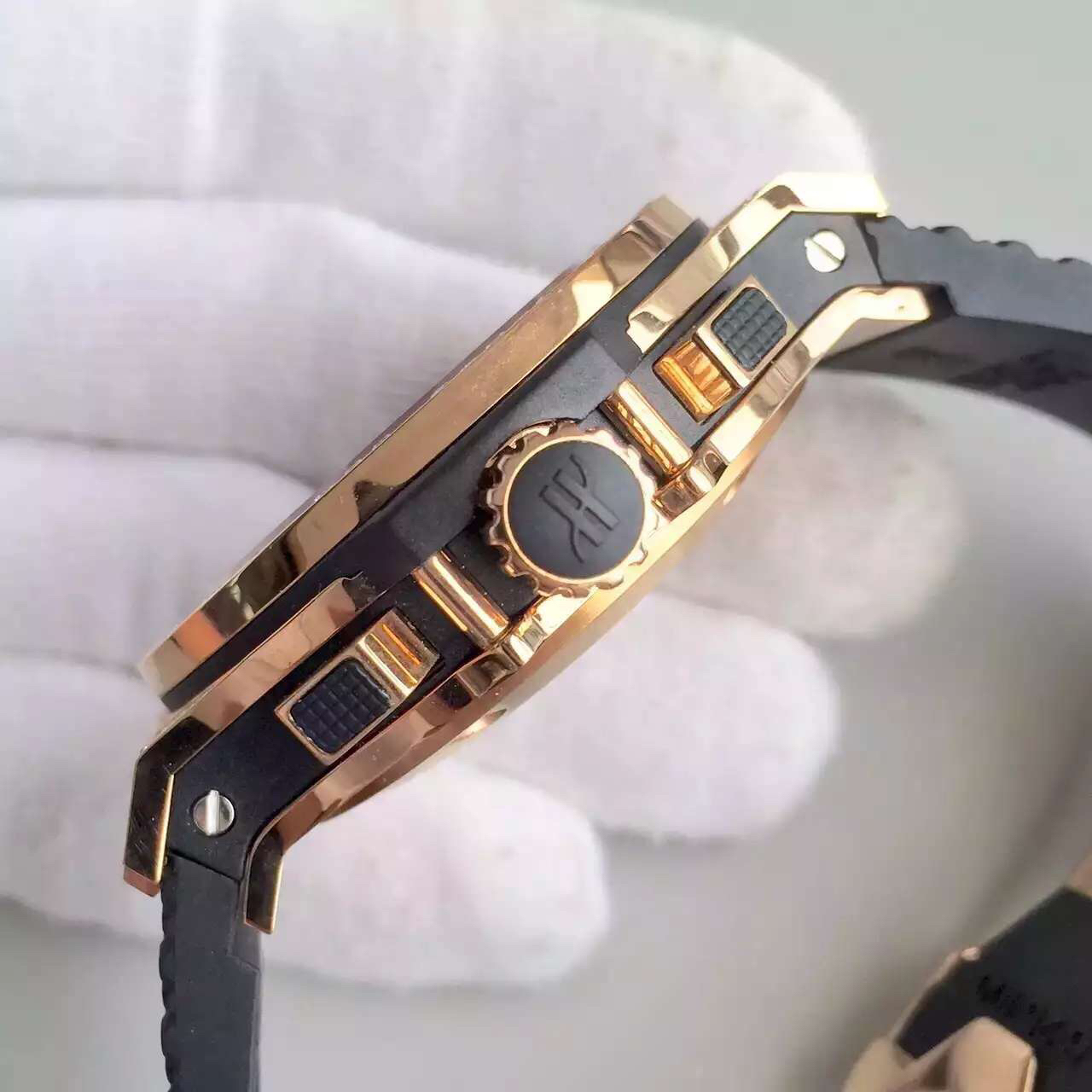 V6廠恆寶宇舶宇宙大爆炸繫列滿天星 陶瓷￥5580 -復刻手錶