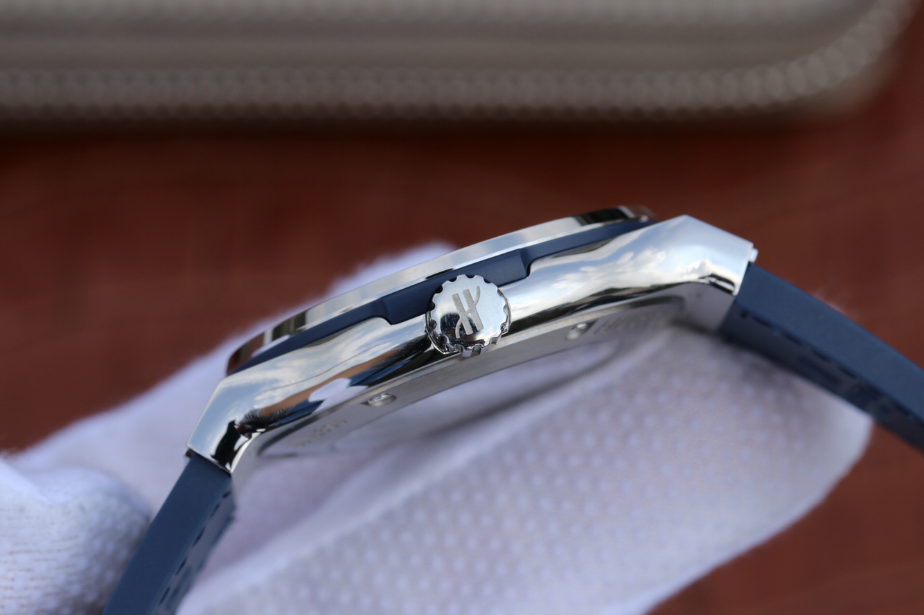 宇舶手錶經典融合復刻手錶511.NX.7170.LR 藍盤￥3280-復刻手錶
