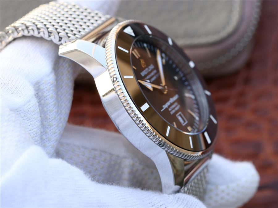 百年靈海洋文化復刻手錶 百年靈超級海洋文化二代46AB2020121B1A1￥3480-復刻手錶