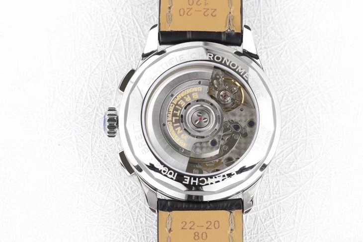 百年靈璞雅熊貓1比1復刻 gf百年靈璞雅繫列AB0118221B1P2 灰盤￥3680-復刻手錶