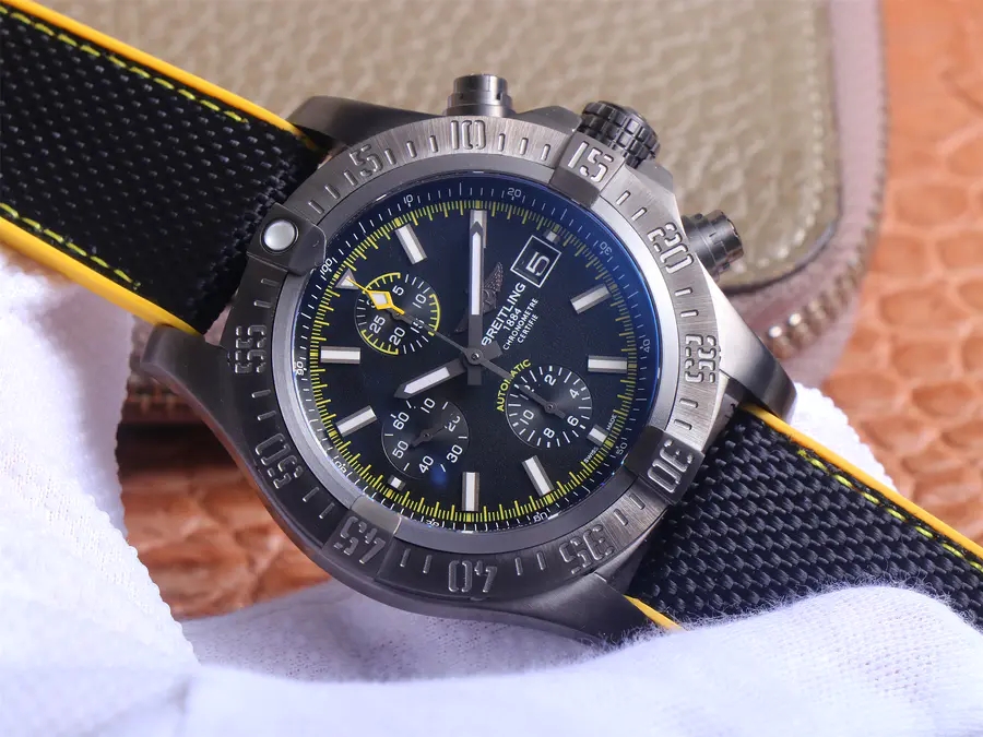 一比一高仿百年靈黑鳥偵察機價格 BLS廠百年靈復仇者二代美國特別版￥3880-復刻手錶