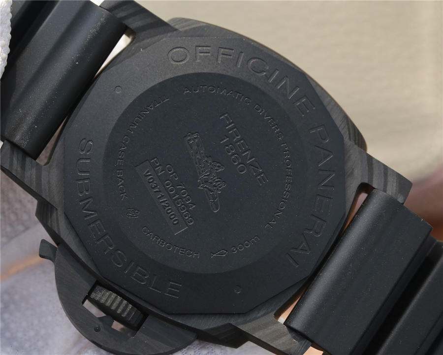 精仿沛納海手錶 VS沛納海SUBMERSIBLE繫列PAM01616￥3680-復刻手錶