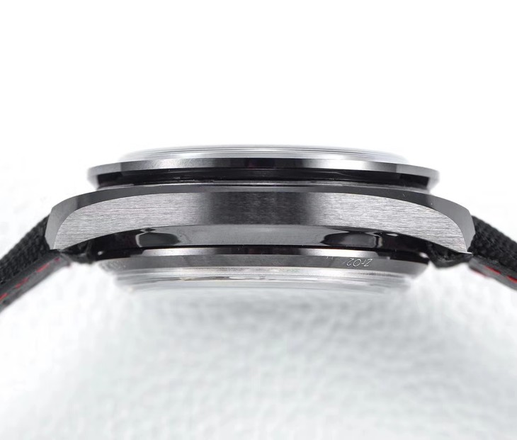 歐米茄超霸月之暗面復刻手錶錶 V2版 OM廠歐米茄311.92.44.51.01.005￥4880-復刻手錶