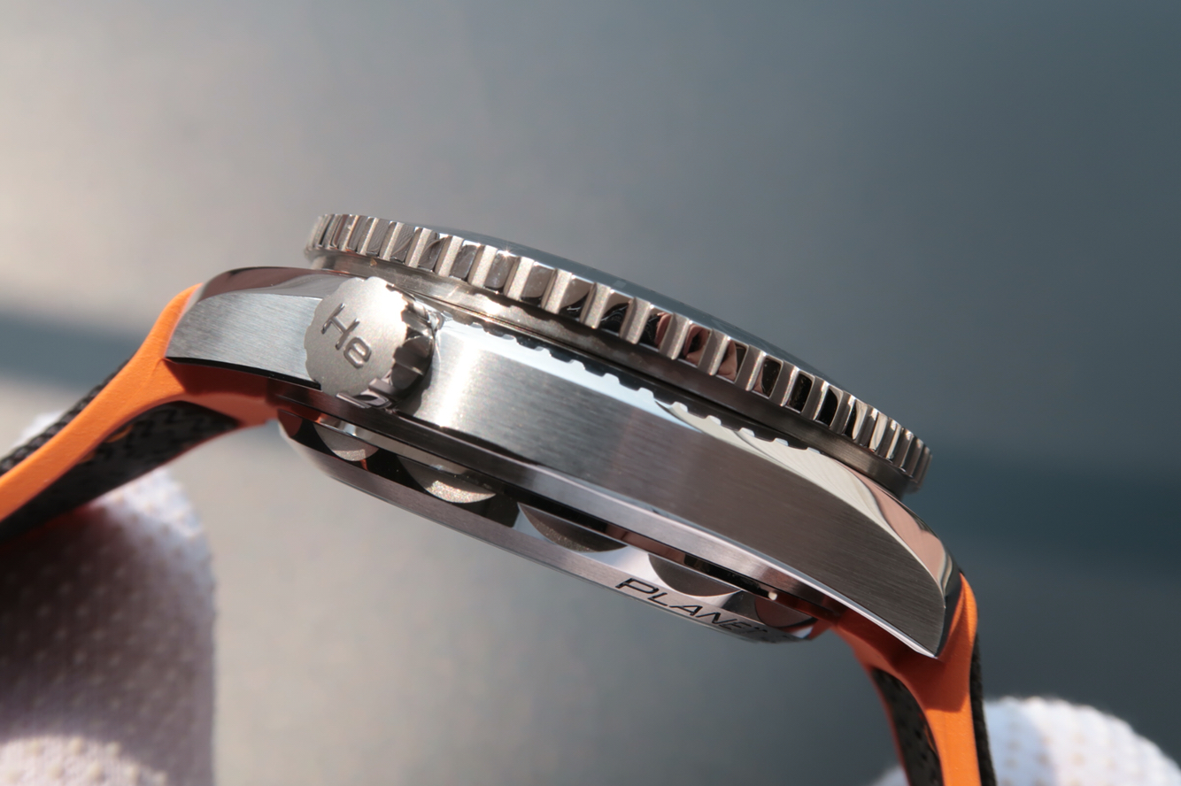 復刻手錶歐米茄海馬OM和VS OM歐米茄海馬215.32.46.51.01.001￥3880-復刻手錶