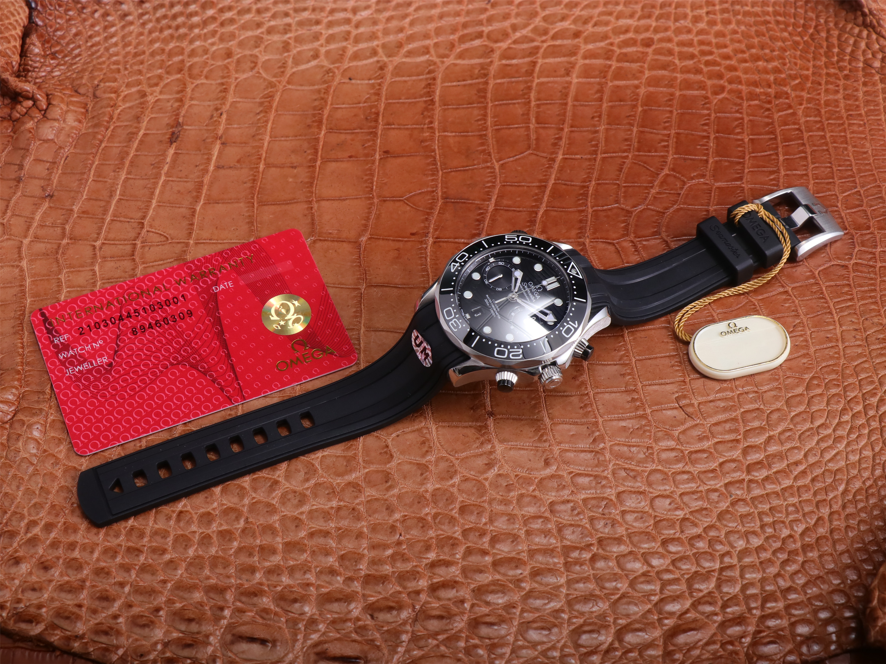 一比一高仿歐米茄新款海馬300m um廠出品 210.32.44.51.01.001一比一高仿錶￥3880-復刻手錶