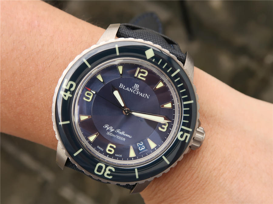 寶珀五十尋復刻手錶錶價格 ZF寶珀五十噚新款--寶珀5015-12B40-O52A￥4580-復刻手錶
