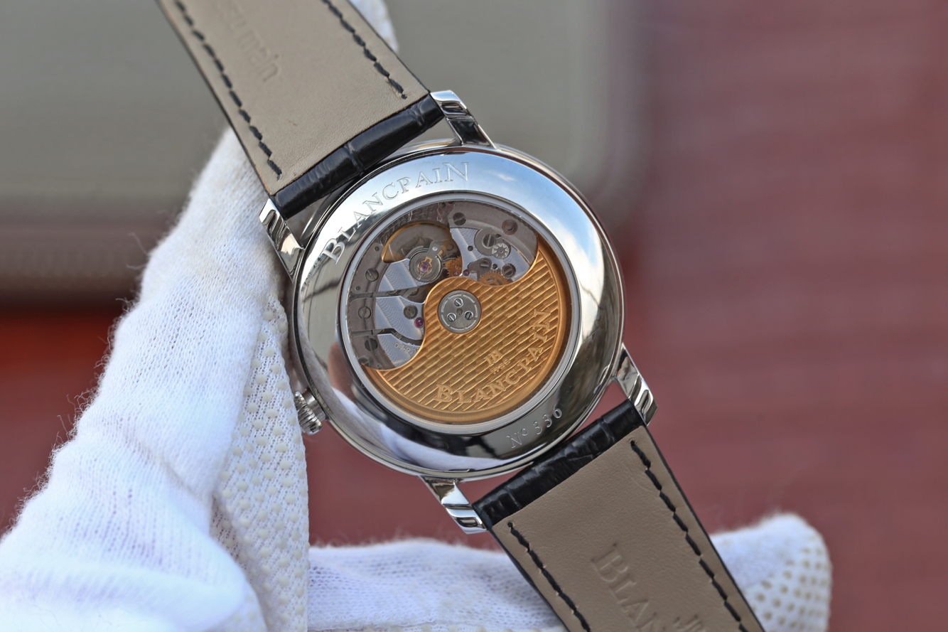 寶珀手錶精仿 寶珀經典繫列6669大日歴視窗腕錶￥3180-復刻手錶
