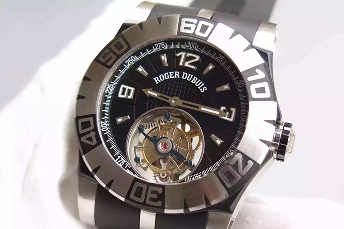 Roger Dubuis 羅傑杜比 EasyDiver繫列 真陀飛輪手動上鏈機械 Tourbidiver 男錶￥5580-復刻手錶