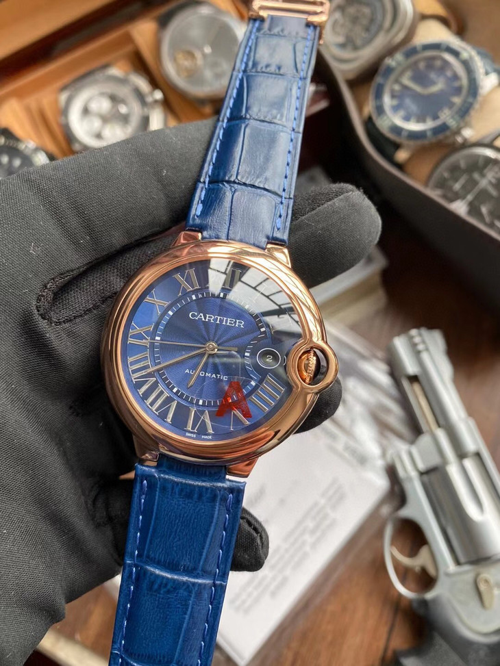 1比1復刻卡地亞藍氣球男錶價格 v6卡地亞藍氣球繫列WGBB0036 玫瑰金色 藍盤￥3180-復刻手錶